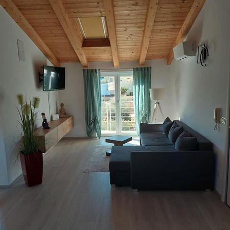 Apartment Julia Фунтана Екстериор снимка