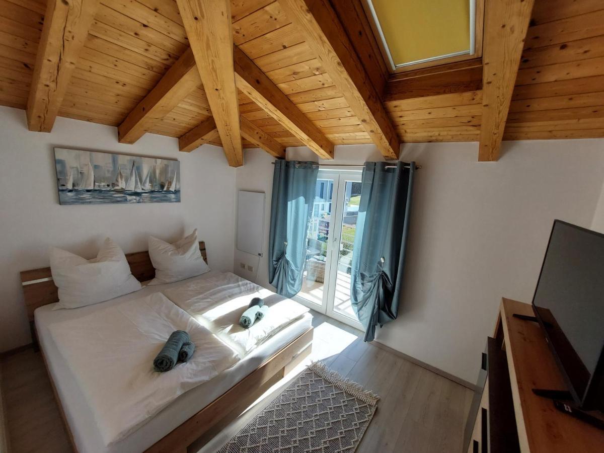 Apartment Julia Фунтана Екстериор снимка