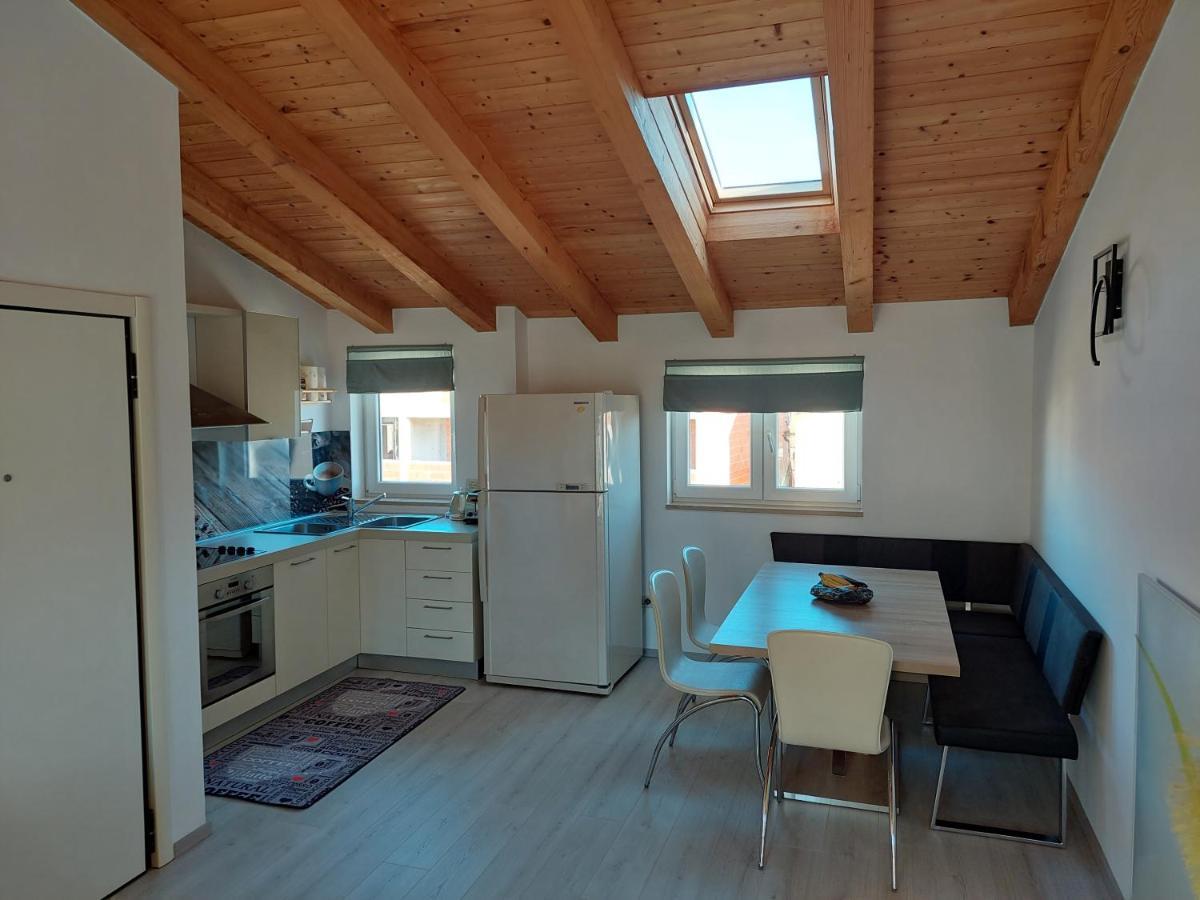 Apartment Julia Фунтана Екстериор снимка